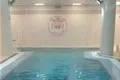 تامنبیل استخر هتل مارلیک